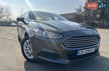 Седан Ford Fusion 2014 в Ватутино