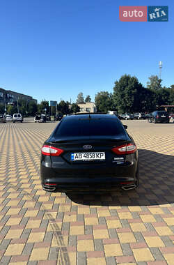 Седан Ford Fusion 2013 в 