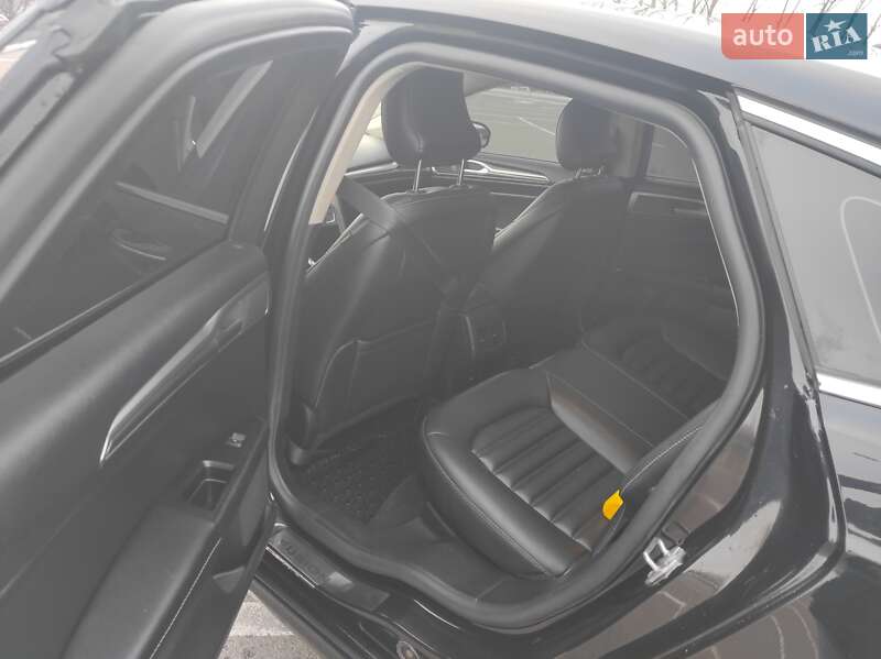 Седан Ford Fusion 2018 в Киеве