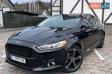 Седан Ford Fusion 2014 в Львове