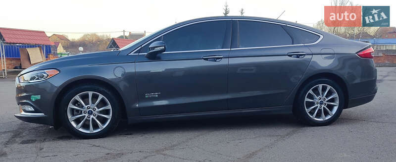 Седан Ford Fusion 2017 в Золочеве