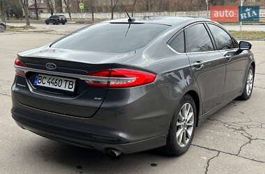 Седан Ford Fusion 2016 в Львові