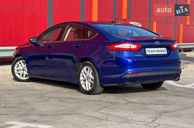 Седан Ford Fusion 2015 в Киеве