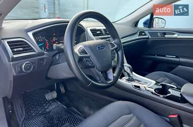 Седан Ford Fusion 2015 в Киеве