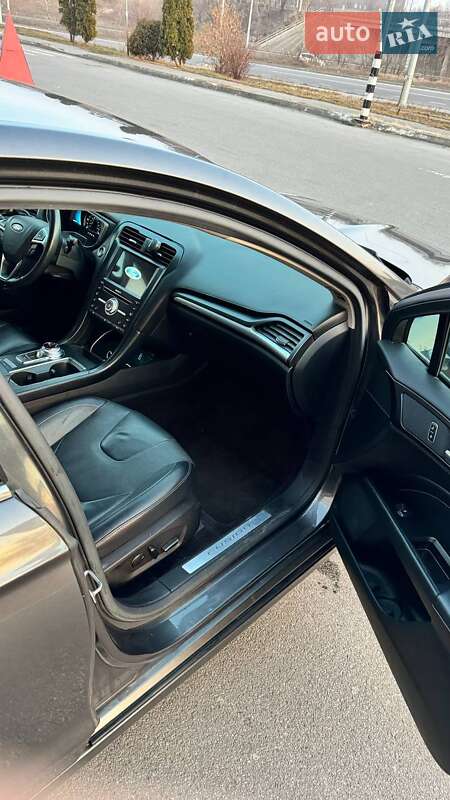 Седан Ford Fusion 2016 в Києві
