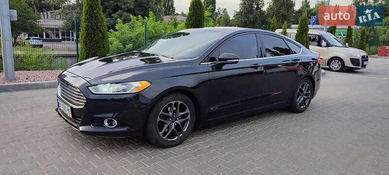 Седан Ford Fusion 2014 в Кременчуці