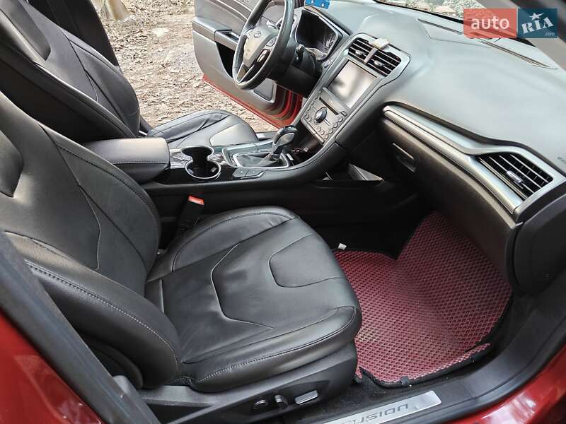 Седан Ford Fusion 2016 в Киеве