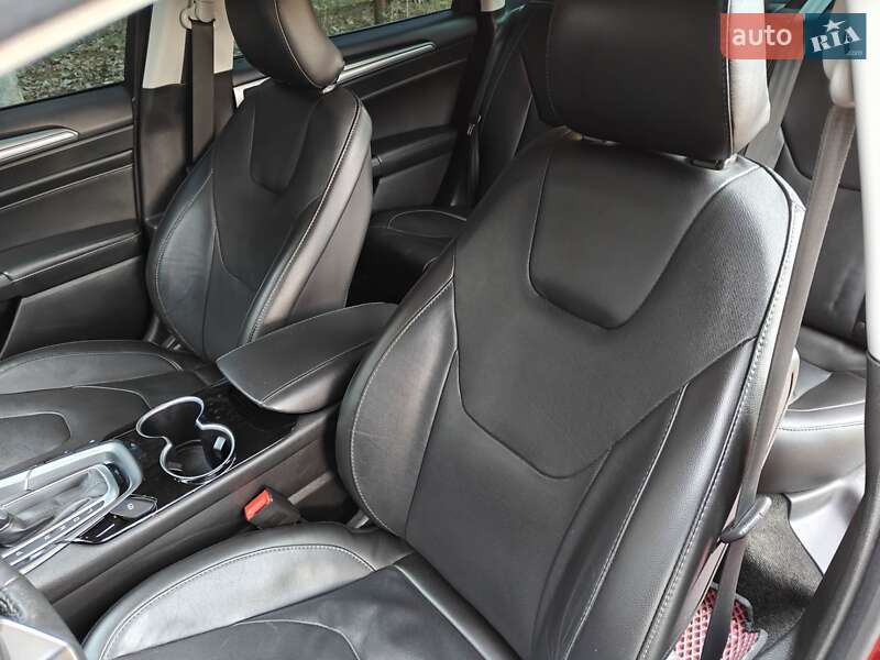 Седан Ford Fusion 2016 в Киеве