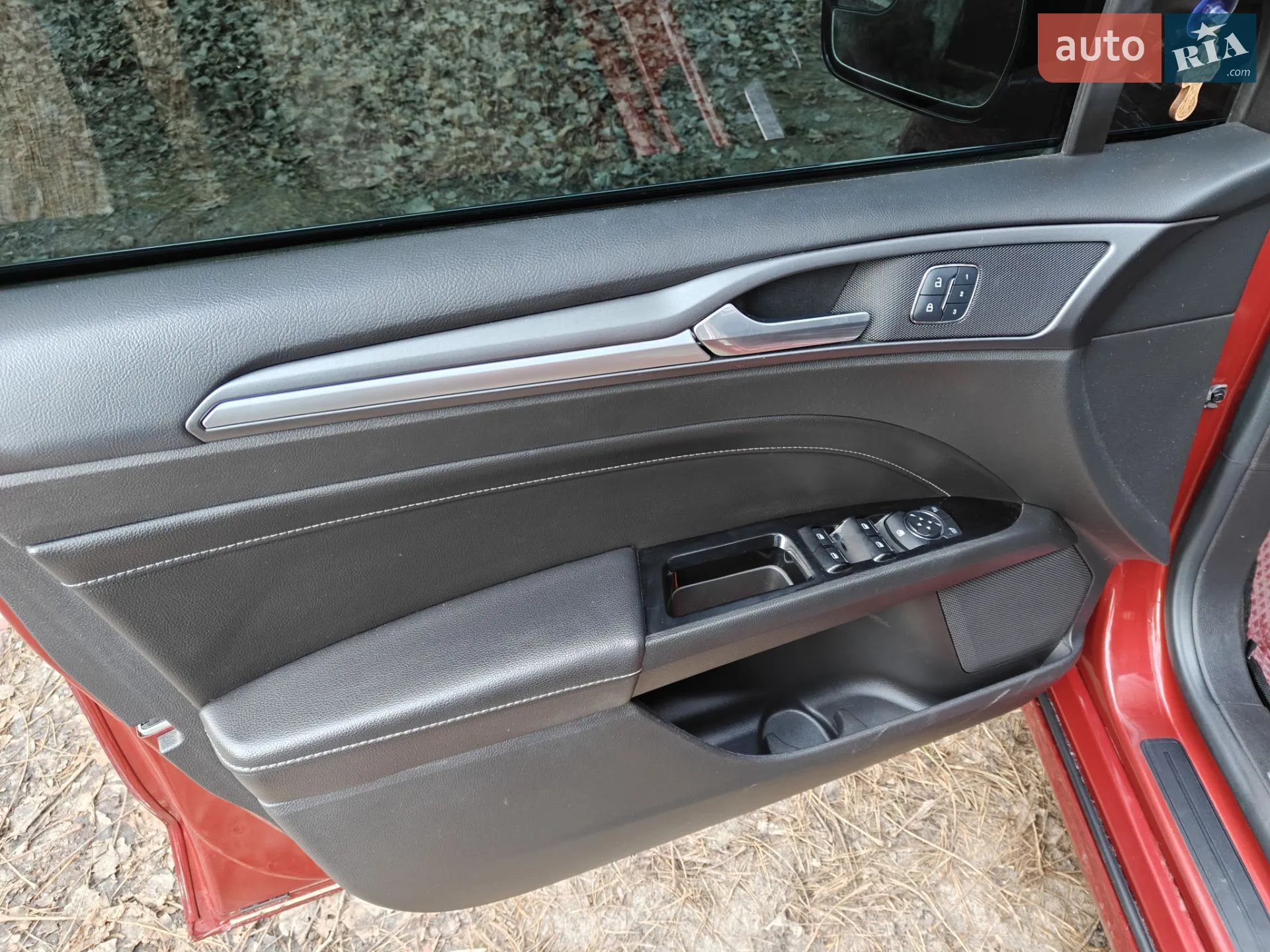 2016 Ford Fusion - мініатюра 34