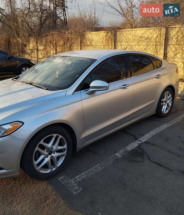 Седан Ford Fusion 2016 в Днепре