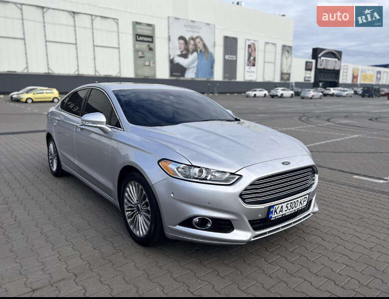 Седан Ford Fusion 2014 в 