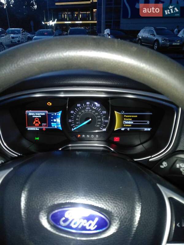 Седан Ford Fusion 2015 в Виннице