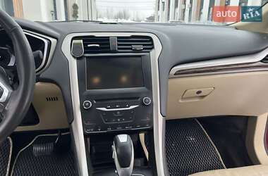 Седан Ford Fusion 2013 в Белогородке