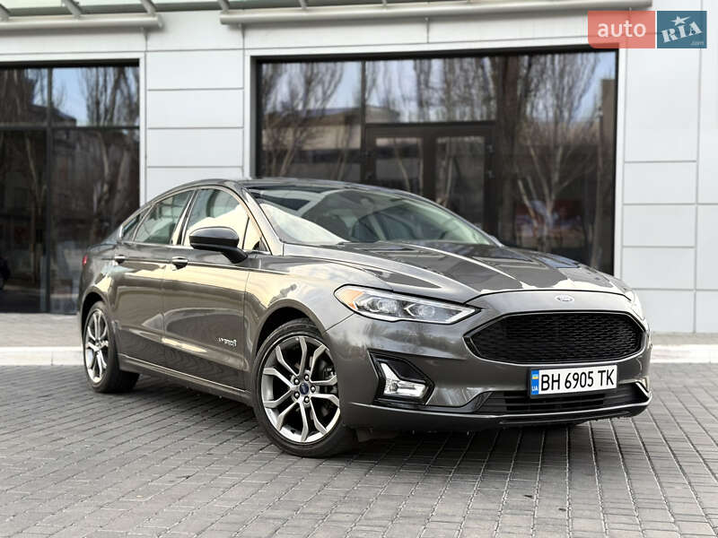 Седан Ford Fusion 2019 в Одессе