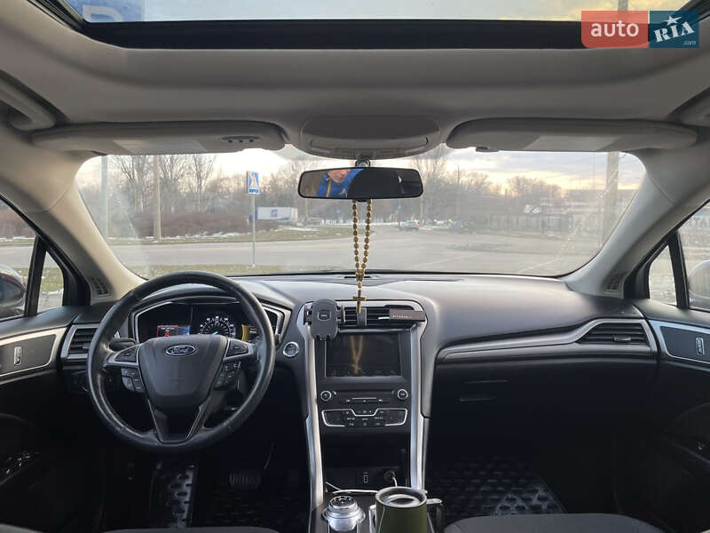 Седан Ford Fusion 2017 в Киеве фото 22 Седан Ford Fusion 2017 в Киеве