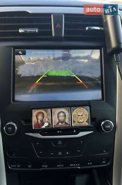 Седан Ford Fusion 2013 в 