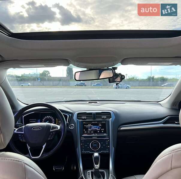 Седан Ford Fusion 2014 в Киеве