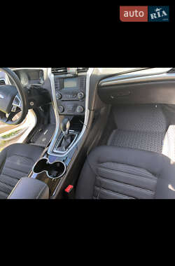 Седан Ford Fusion 2015 в Харькове