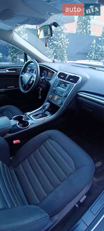 Седан Ford Fusion 2014 в Києві