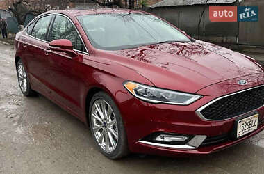 Седан Ford Fusion 2017 в 