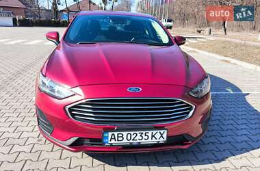 Седан Ford Fusion 2019 в Виннице