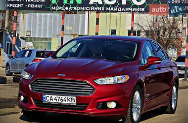 Седан Ford Fusion 2014 в Черкассах