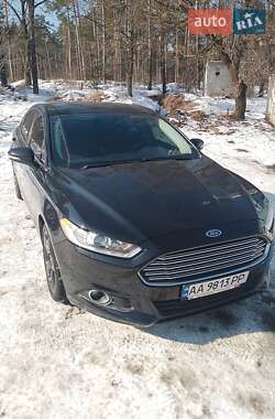 Седан Ford Fusion 2015 в Києві