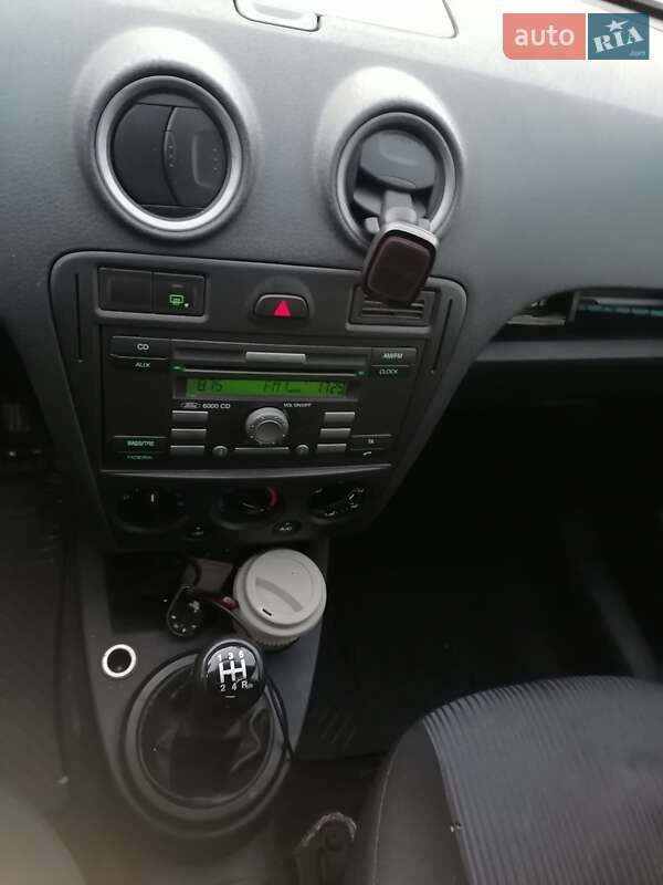 Хэтчбек Ford Fusion 2007 в Коблеве