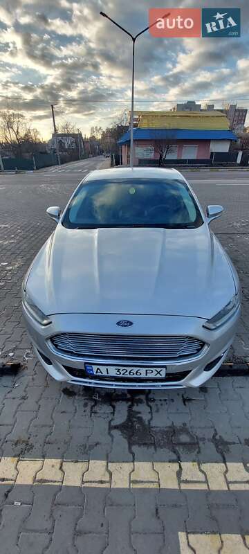 Ford Fusion 2015