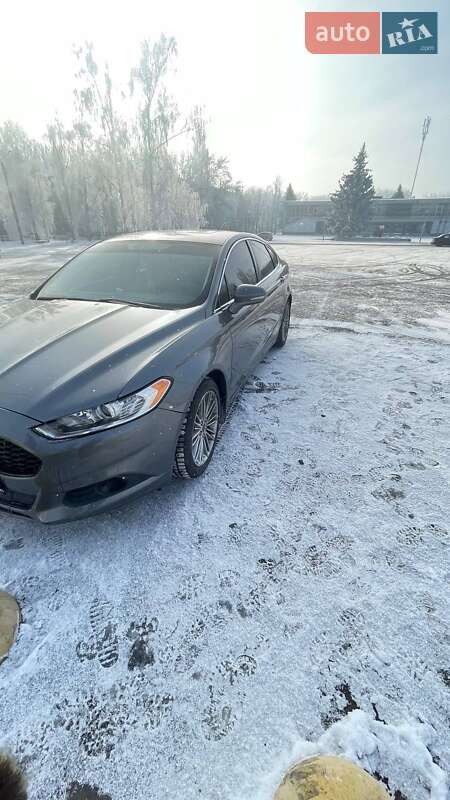 Седан Ford Fusion 2012 в Павлограде