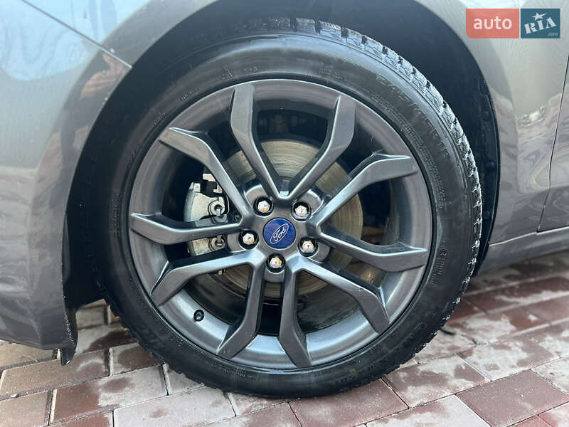 Седан Ford Fusion 2017 в Сарнах фото 23 Седан Ford Fusion 2017 в Сарнах