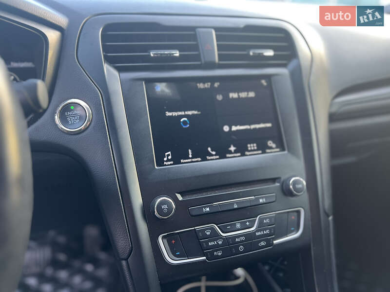Седан Ford Fusion 2017 в Сарнах фото 37 Седан Ford Fusion 2017 в Сарнах