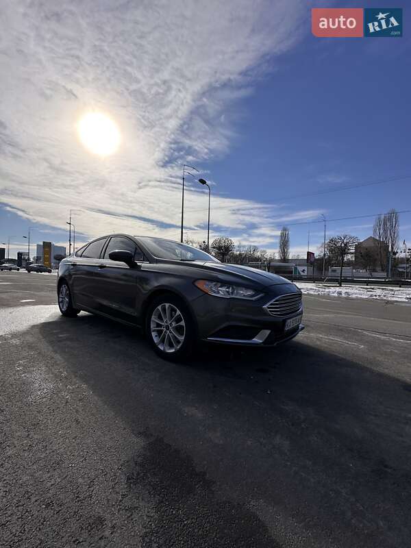 Седан Ford Fusion 2016 в Києві