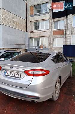 Седан Ford Fusion 2014 в 