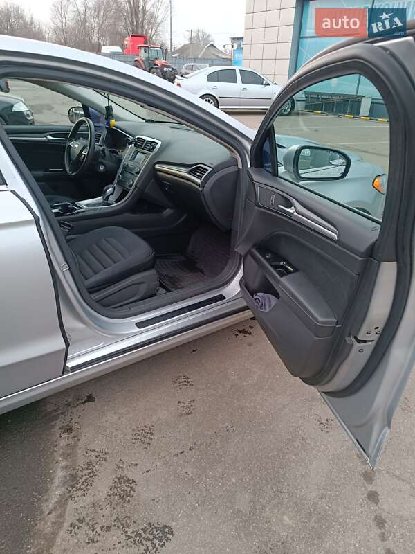 Седан Ford Fusion 2013 в Полтаве