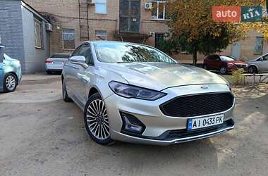 Седан Ford Fusion 2020 в 