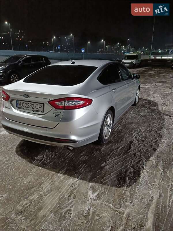 Седан Ford Fusion 2013 в Полтаве