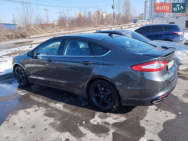 Седан Ford Fusion 2016 в Киеве