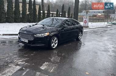 Седан Ford Fusion 2015 в Гнивани