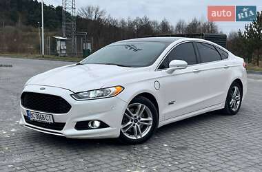 Седан Ford Fusion 2015 в Львове