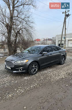 Седан Ford Fusion 2015 в Днепре