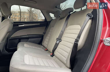 Седан Ford Fusion 2020 в 