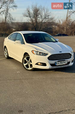 Седан Ford Fusion 2015 в Киеве