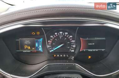 Седан Ford Fusion 2018 в 