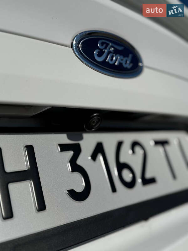 Седан Ford Fusion 2020 в Одессе
