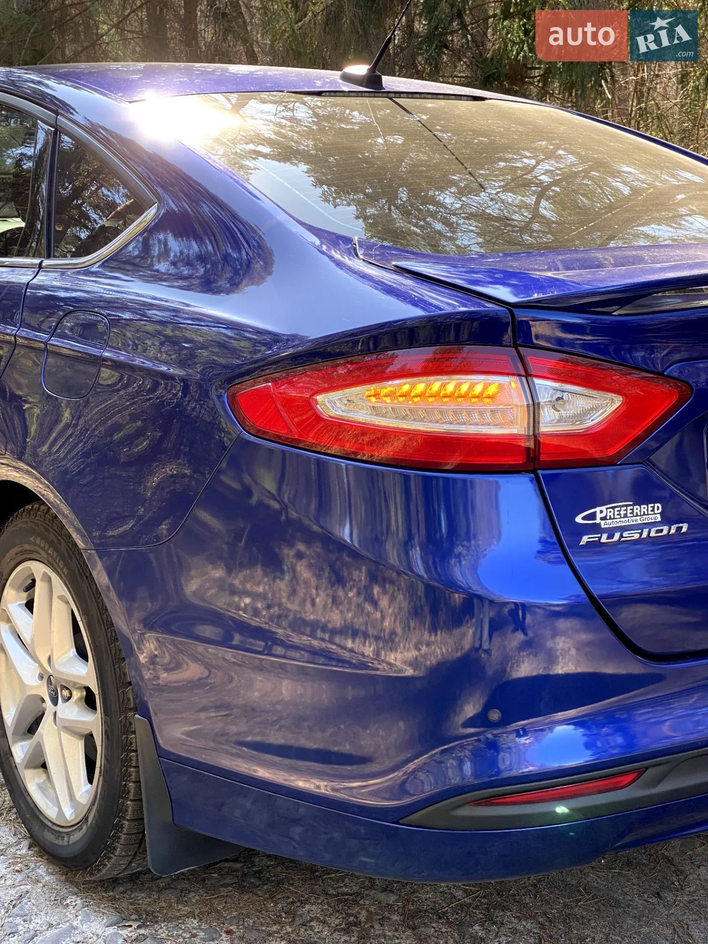 2015 Ford Fusion - мініатюра 23