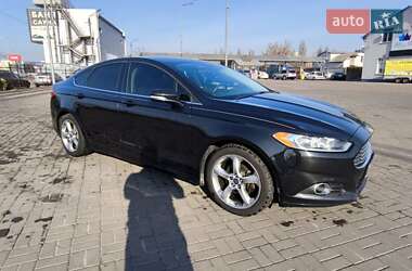 Седан Ford Fusion 2013 в Києві