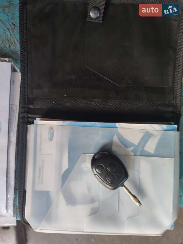 Хэтчбек Ford Fusion 2007 в 
