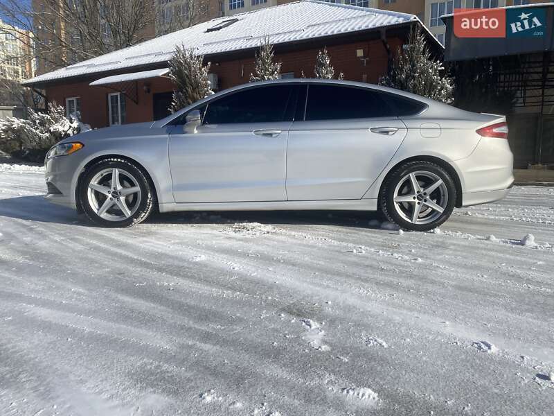 Седан Ford Fusion 2015 в Киеве фото 21 Седан Ford Fusion 2015 в Киеве