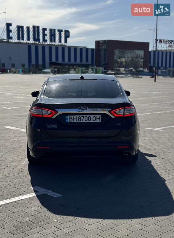 Седан Ford Fusion 2015 в Одессе